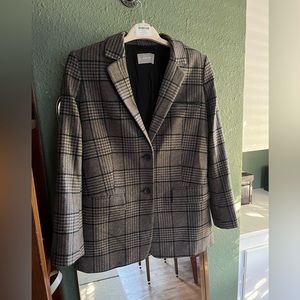 Everlane wool blazer in size 6